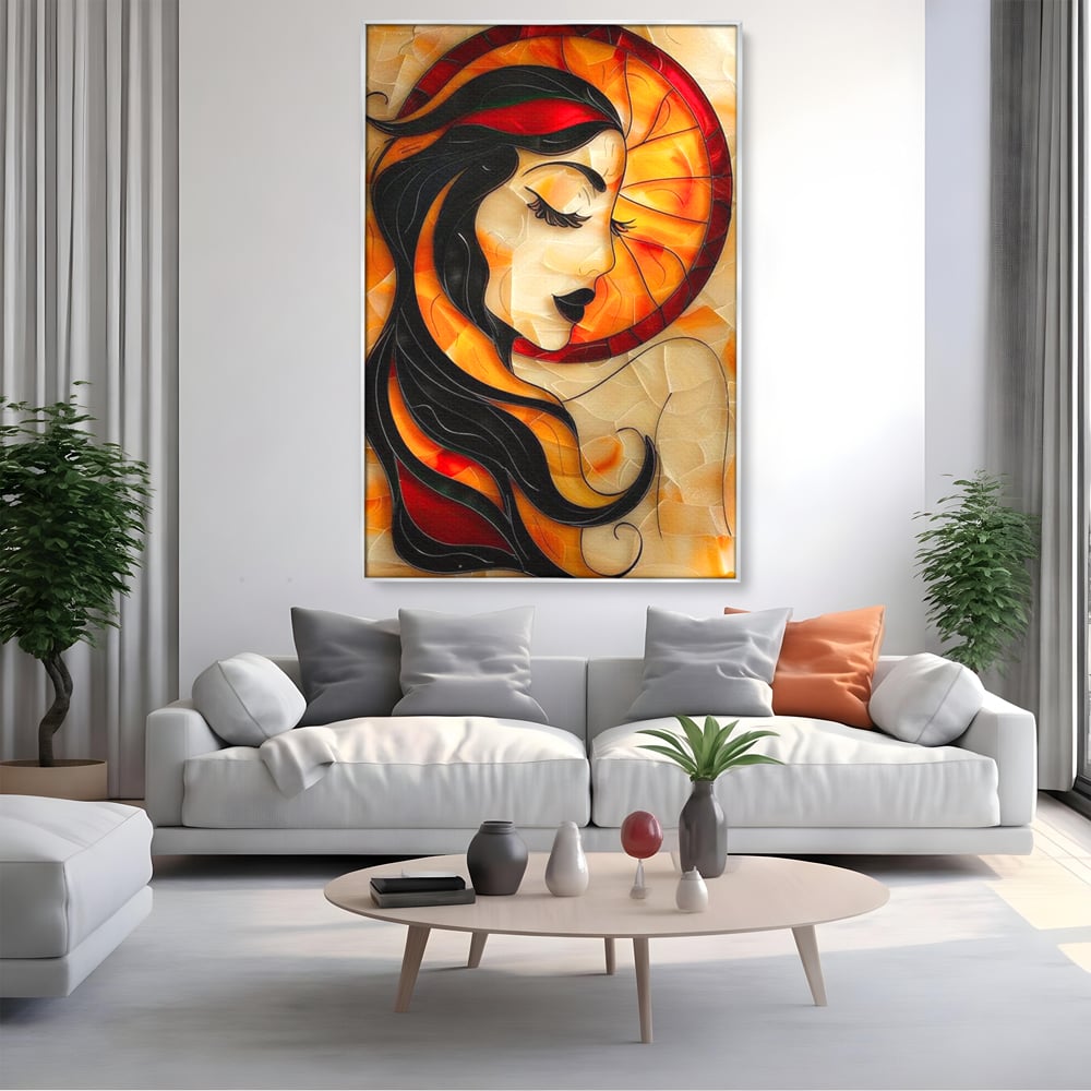 Tablou canvas cu tablou canvas cu profil de femeie stil vitraliu, in rama de aluminiu argintiu, pe perete intr-un living